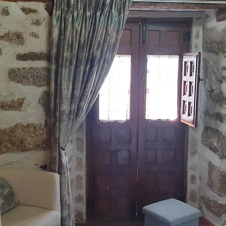 Hospederia Dona Ligia Country house Mijares (Castile and Leon)