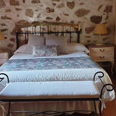 Hospederia Dona Ligia Country house Mijares (Castile and Leon)